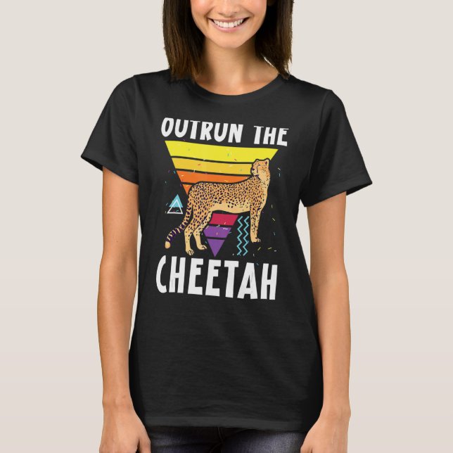 Outrun The Cheetah Wildlife Animal Zookeeper T Shirt (Framsida)