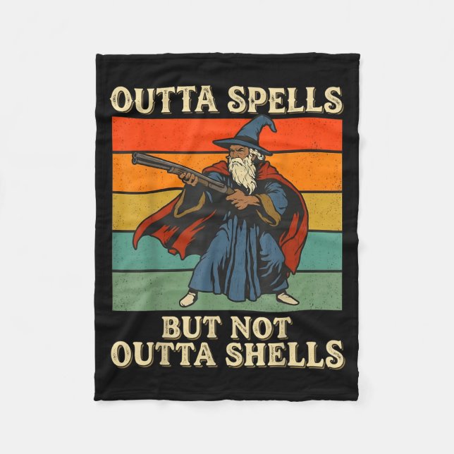 Outta Spells But Not Outta Shells Wizard Retro Fan Fleecefilt (Framsidan)