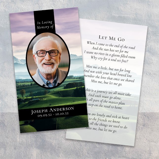 Oval Photo Golf Course Funeral Memorial Card (Skapare uppladdad)