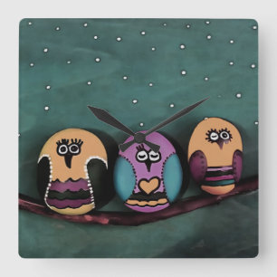 Oval Shaped Uggla mot Primitive Art NightSky Fyrkantig Klocka