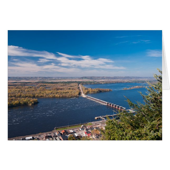 Ovanför Mississippi River och fördämningen på Alma Hälsningskort (Framsidan Horizontal)