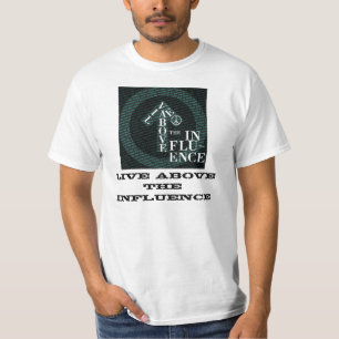 OVANFÖR PÅVERKAN T SHIRT