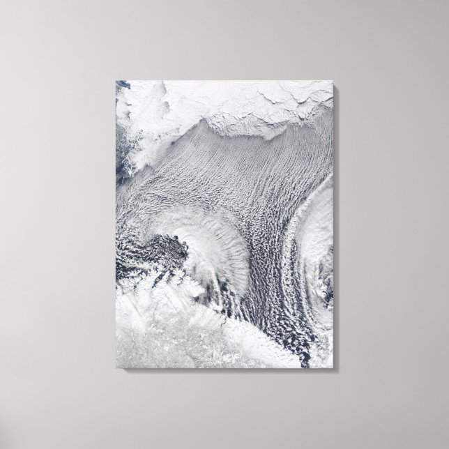 Ovanliga molnformationer över Barents hav Canvastryck (Framsida)