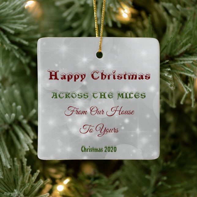 Över miles Jul från vårt hus till er Julgransprydnad Keramik (Träd)