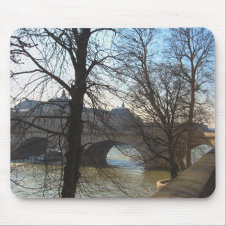 Överbrygga över Seinen, mousepad Musmatta