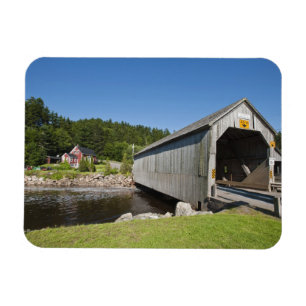 Överbyggd bro över Irish River, St. Martins, Ny Magnet