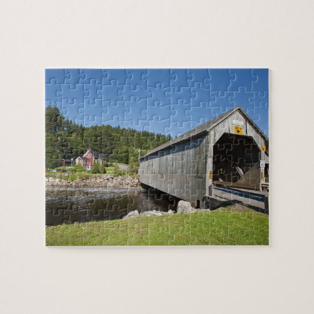 Överbyggd bro vid Irish River, St. Martins, Ny Pussel (Horisontell)