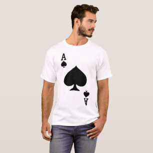 Överdängare av spadar som leker den baseb t shirt