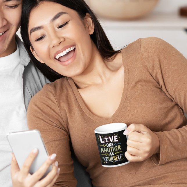 Överförena med Kärlek: Förankra meddelandet Kaffemugg (Skapare uppladdad)