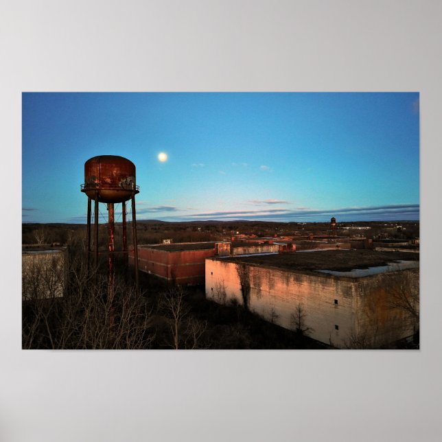 Övergett Whiskey Distillery Linfield PA Poster (Framsidan)