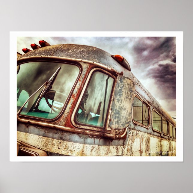 Övergiven Buss Poster (Framsidan)