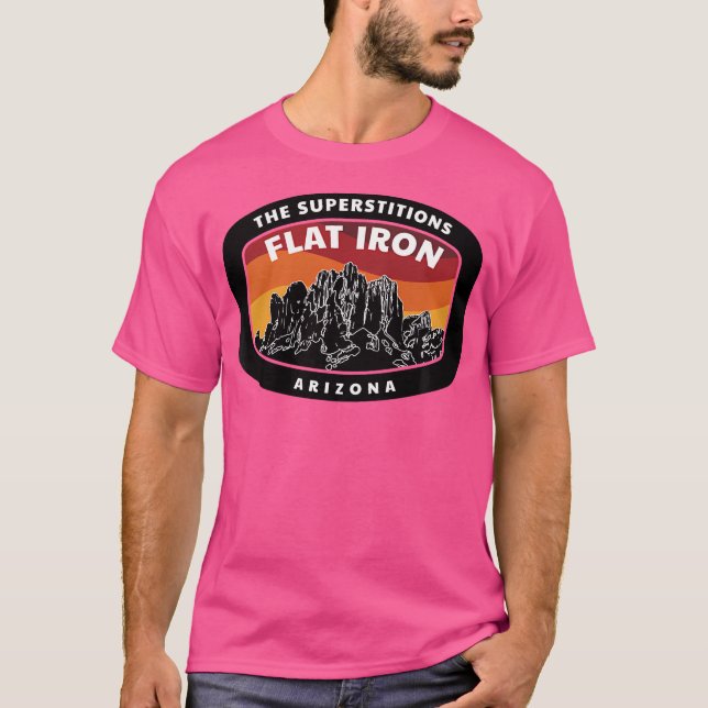 Överlägsenhet vid bergsberget Järn Arizona T Shirt (Framsida)