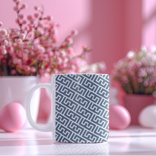 Överlappande E Alphabet Mönster Två-Tonad Mugg (mugs and cups)