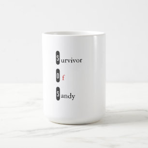 Överlevande av den sandiga muggen kaffemugg