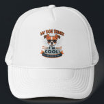 Överordnad Hund för coola Keps<br><div class="desc">🧢 Mina Hund tror att jag är Coola - Truckerkeps 🐾 låt oss vara riktiga - din hund är den som verkligen vet hur fantastisk du är. De tänka att du är det bästa sak sedan leksak, och den här hatten är här för att kärlek med världen. 😎 truckerkepsen "Mina...</div>