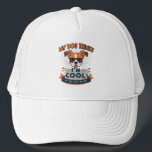 Överordnad Hund för coola Keps<br><div class="desc">🧢 Mina Hund tror att jag är Coola - Truckerkeps 🐾 låt oss vara riktiga - din hund är den som verkligen vet hur fantastisk du är. De tänka att du är det bästa sak sedan leksak, och den här hatten är här för att kärlek med världen. 😎 truckerkepsen "Mina...</div>