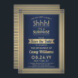 Överraskande Pension Party Shhh! Tunga Blue & Guld Spara Datumet<br><div class="desc">Kan du behålla en hemlighet? Kolleger, medarbetare, familj och vänner i inbjudan till en elegant och spännande överraskning pension firande med anpassningsbar marin blå och faux guld-folie sparar datuminbjudningarna. Alla formuleringar i den här mallen är enkla att anpassa, inklusive meddelandet "Shhh!! "Det är en SURPRISE." Utformningen har en modern stripe-gräns,...</div>