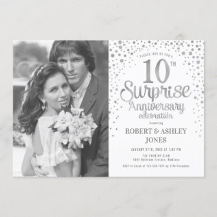 Överraskning 10-årsjubileumsfoto - vit silver inbjudningar