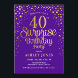 Överraskning 40:e födelsedagen Party - Lila & Guld Inbjudningar<br><div class="desc">Överraskande 40:e födelsedagsinbjudan. Utformning av eleganten i royalets lila och Faux glitter guld. Innehåller typsnitt och konfiguration för snyggt av skript. Berätta om du behöver anpassningsbarnas ålder.</div>