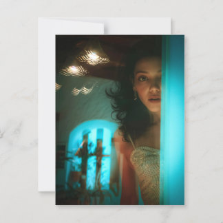 Överraskning, håll ut från en dörr vykort