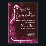 Överrrakning30års födelsedagvin som åldras till inbjudningar<br><div class="desc">Förvåna den 30th vinfödelsedaginbjudan. Åldrats till perfektion. Svart- och rosaglitter. Rött vin. Vinavsmakninginbjudan. Svart och guld- glitterchampagne. 18th 20th 21st 30th 40th 50th 60th 70th 80th 90:e 100.,  något åldras. Behaga klickar "skräddarsy den" knäppas och använder vårt designverktyg för att ändra denna mall för mer ytterligare customization.</div>