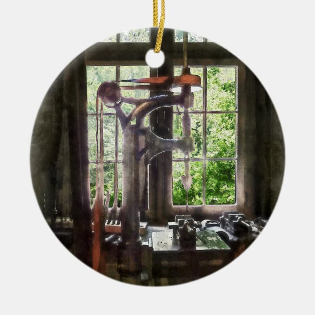 Översikt Tryck på efter fönster Julgransprydnad Keramik (Framsidan)