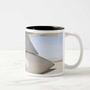 Överskottsflottans Phoenix-missiler Två-Tonad Mugg