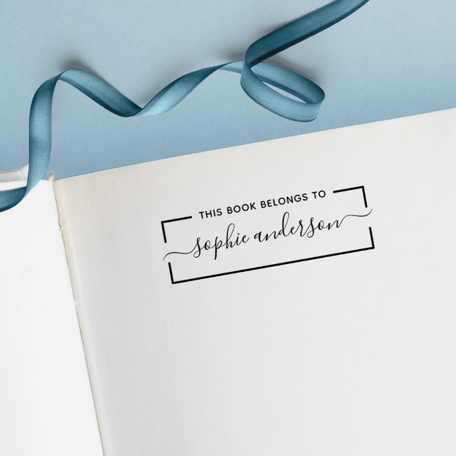 Överskred Tillhören i Bok till Trendig Script Namn Självfärgande Stämpel (Skapare uppladdad)