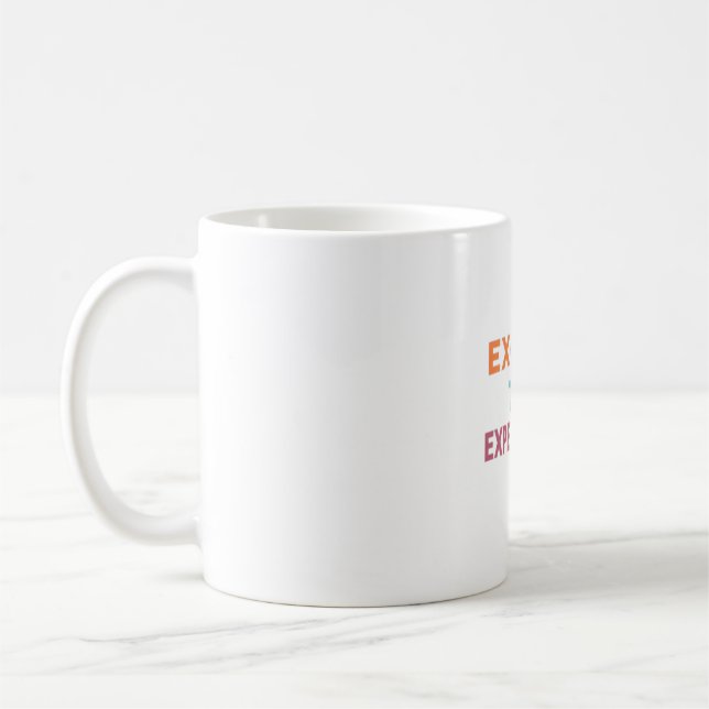 "Överskrider Motiveringsofferten för förväntningen Kaffemugg (Vänster)