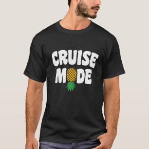 Överst upp och ner, ananas, Swinger Cruise T Shirt