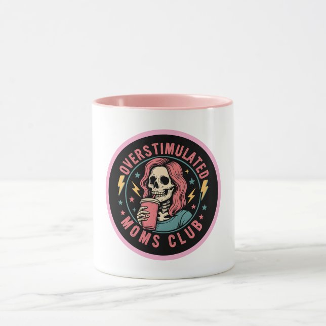 Överstimulerad Mammor Klubb Skull Messy Mamma Life Mugg (Center)