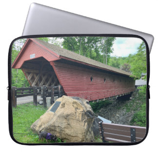 Övertäckt bro laptop fodral
