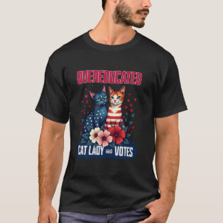 Överutbildad katt Dam som röstar för Kamala Harris T Shirt