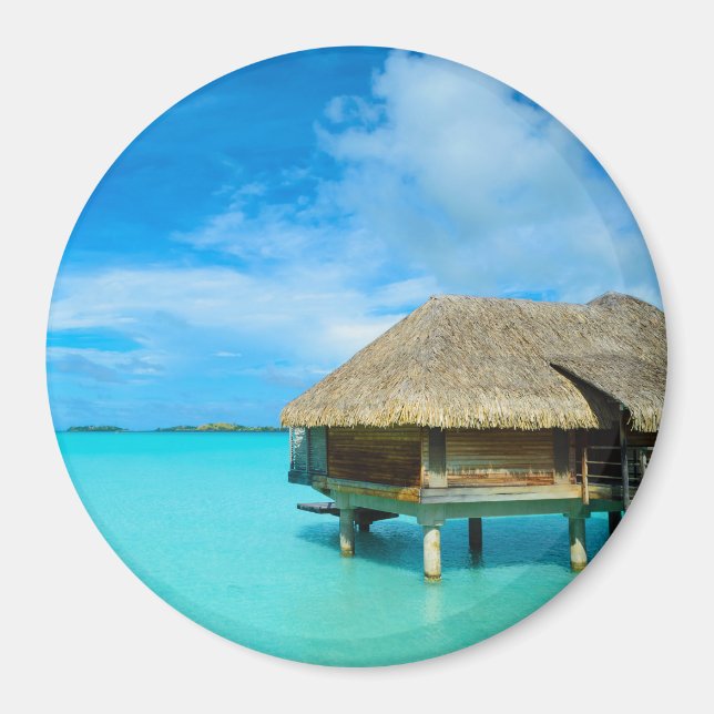 Övervattensbungalow på Bora Boras rundmagnet Magnet (Framsidan)