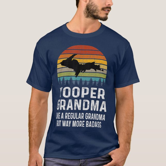 Övre Peninsulan Michigan Gifts Yooper Grandma T Shirt (Framsida)