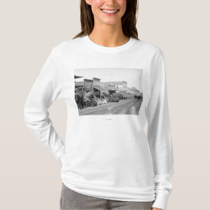Oxelag längs den huvudsakliga gatan av Sturgis T-shirt