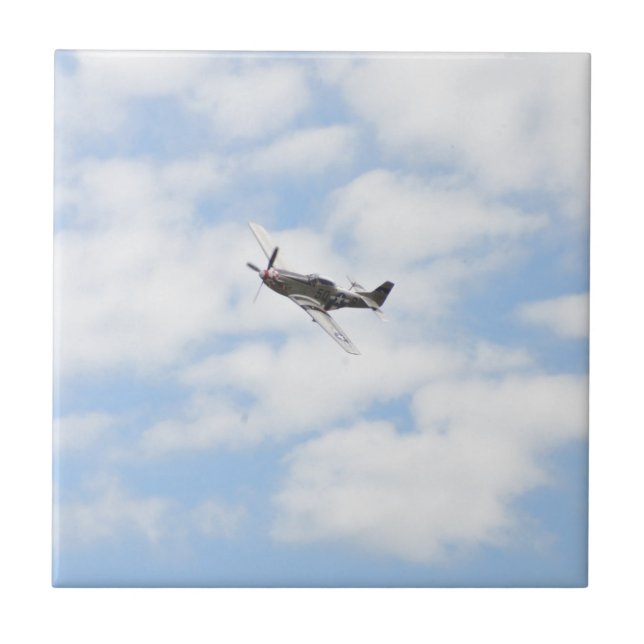 P51 Mustang under flygning Kakelplatta (Framsidan)