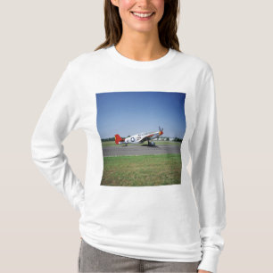 P-51 C Tuskegee Red Tail flygplan på CAF Air T-shirt