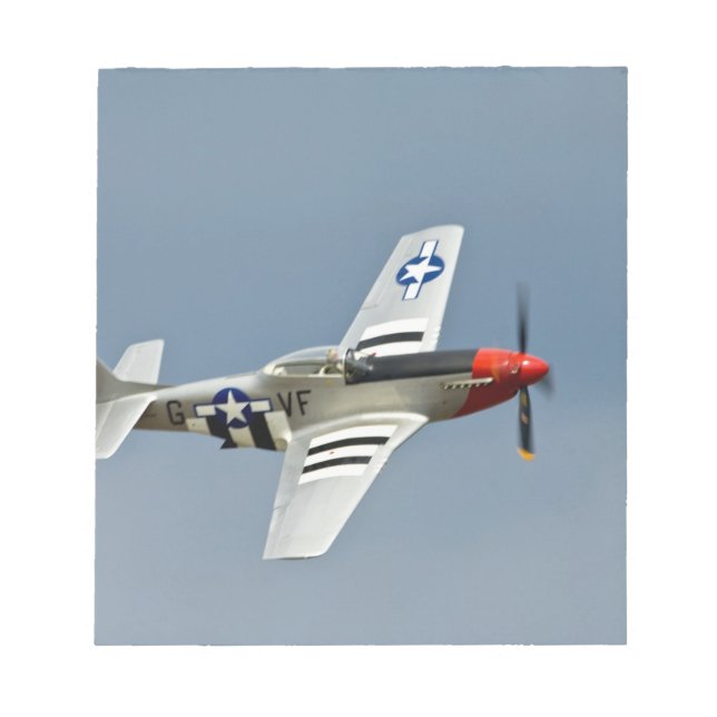 P-51D Mustang-fighterplan med D-Day-märkning flyge Anteckningsblock (Framsida)