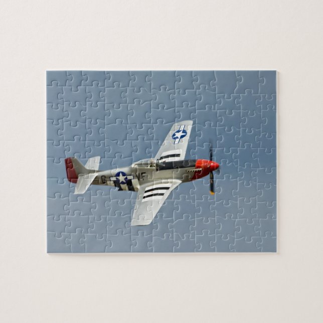P-51D Mustang-fighterplan med D-Day-märkning flyge Pussel (Horisontell)