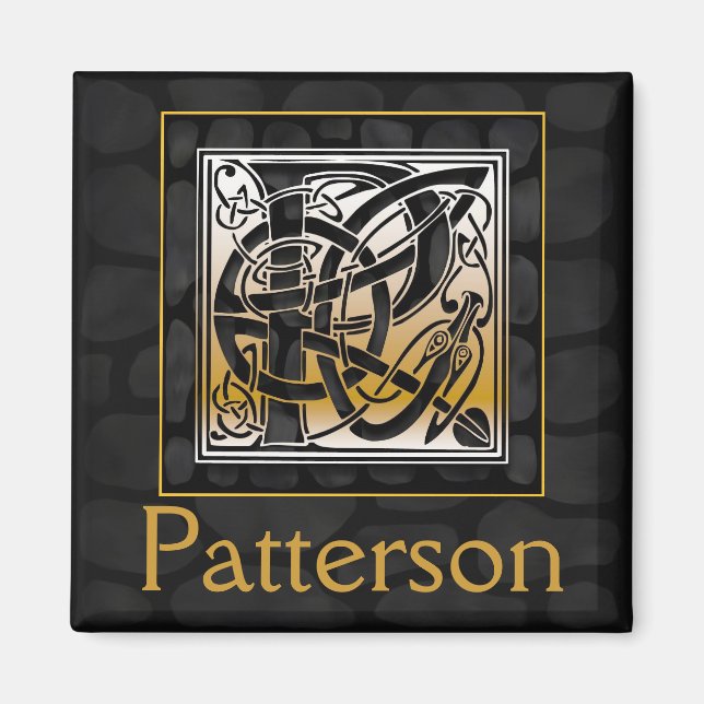 P Namn Monogram ’Celtic Black Stone’ Square Magnet (Framsidan)