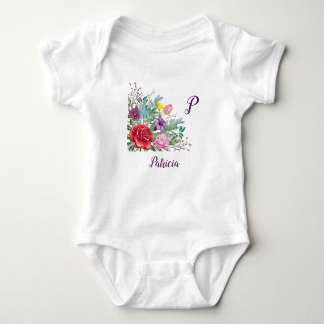 P Patricia Personalize Brev Namn, Ro Flowers T Shirt (Framsida)