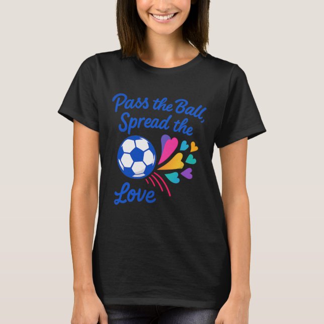 P The Ll Sprid Kärlek Rainbow Fotboll Design  T Shirt (Framsida)