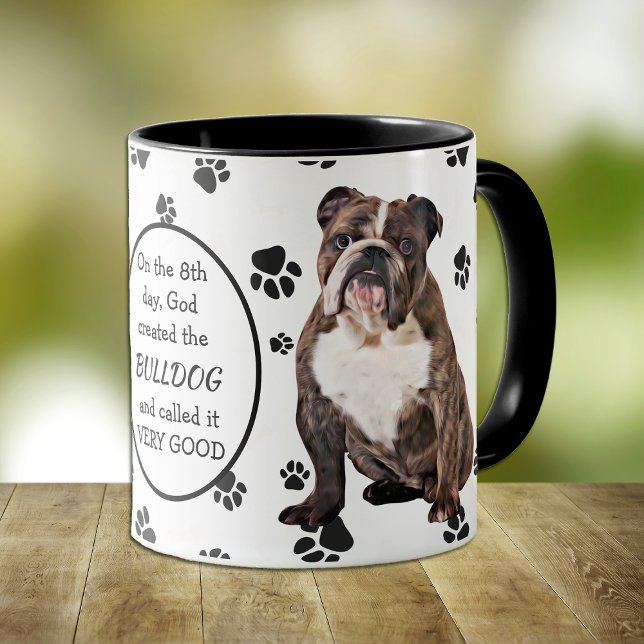 På 8:e dagen Skapat Gud bulldog Mugg (Skapare uppladdad)