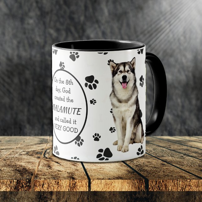 På 8:e dagen Skapat Gud Malamute Mugg (Skapare uppladdad)