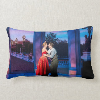 På arrangera lumbarkudde