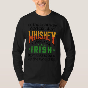 På åttonde dagen Skapat Gud Whiskey St Patrick. T Shirt
