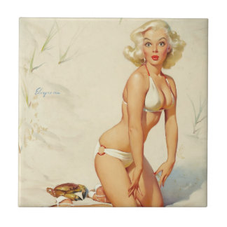 På Beach Retro Pin-up Girl Kakelplatta