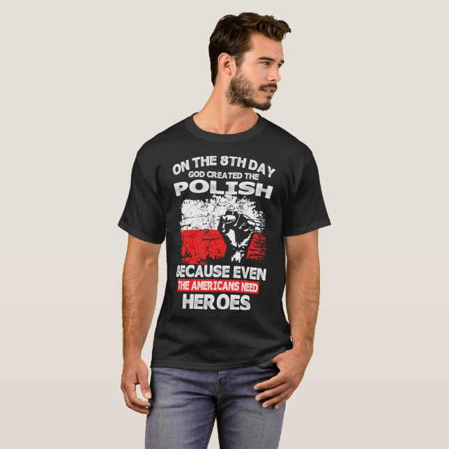 På den 8th dagen skapade guden polska tee shirt (Hel framsida)