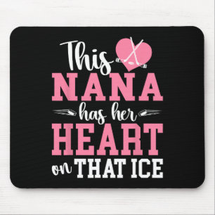 På den is hockey nana mormor ishockeyspelare musmatta